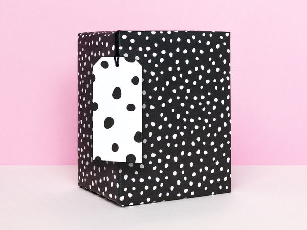 Black and White Spots Gift Wrapping Sheets – My Darlin